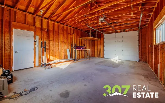 $515,000 | 1313 Meadow Ln Avenue, Cody, WY 82414