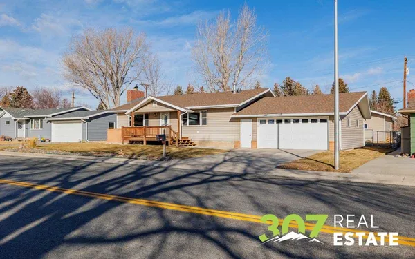 $497,000 | 1313 Meadow Ln Avenue, Cody, WY 82414