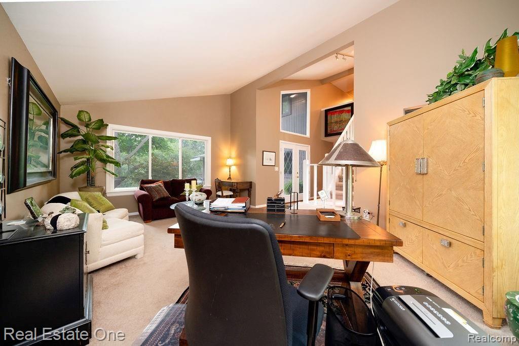 875 Leinster Road Rochester Hills, MI 48309 - Photo 11 of 29