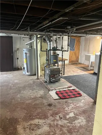 a view of a indoor tub