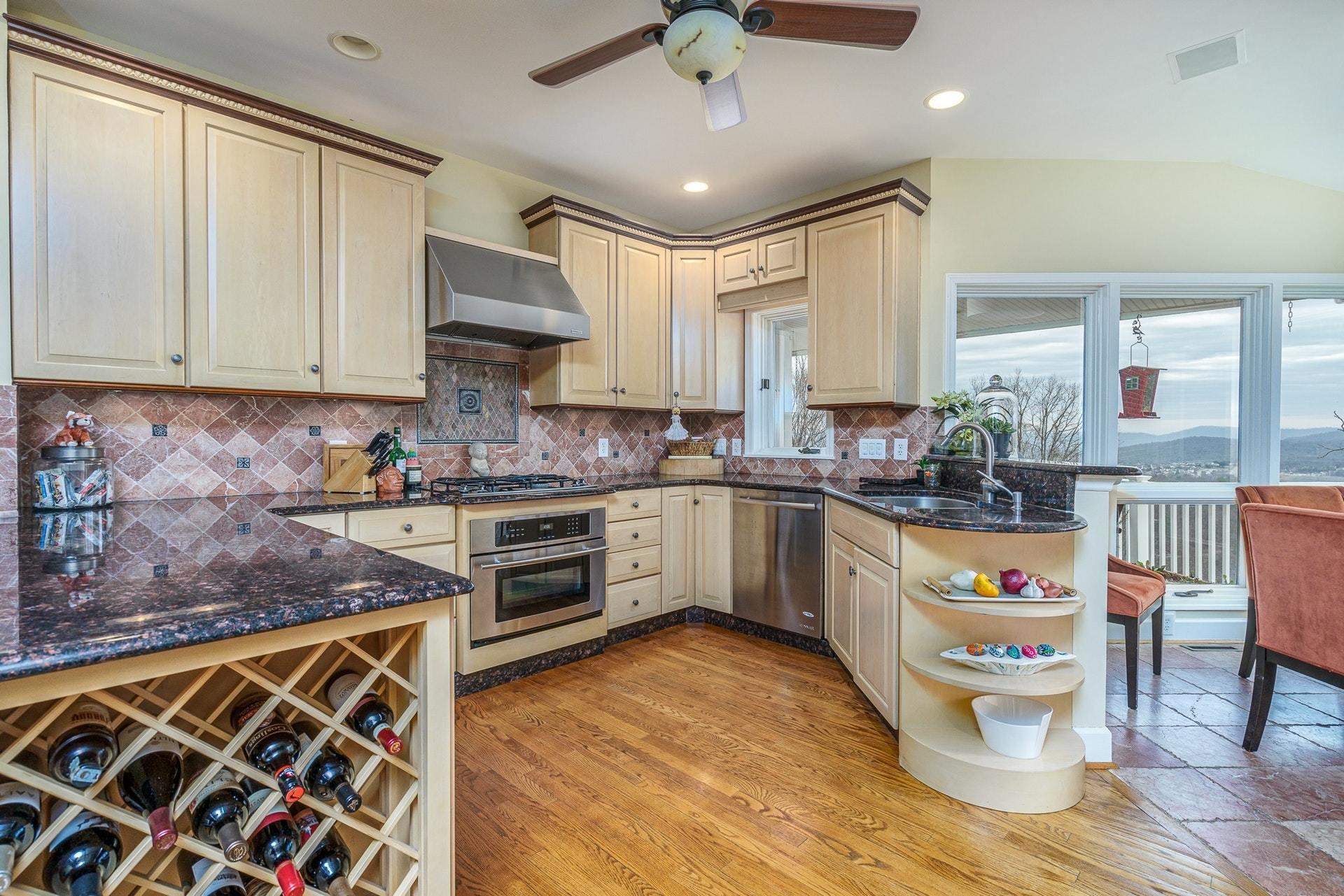 1525 Longview Road Roanoke, VA 24018 - Photo 15 of 62 012-334827-1525 Longview Rd 012_8474454