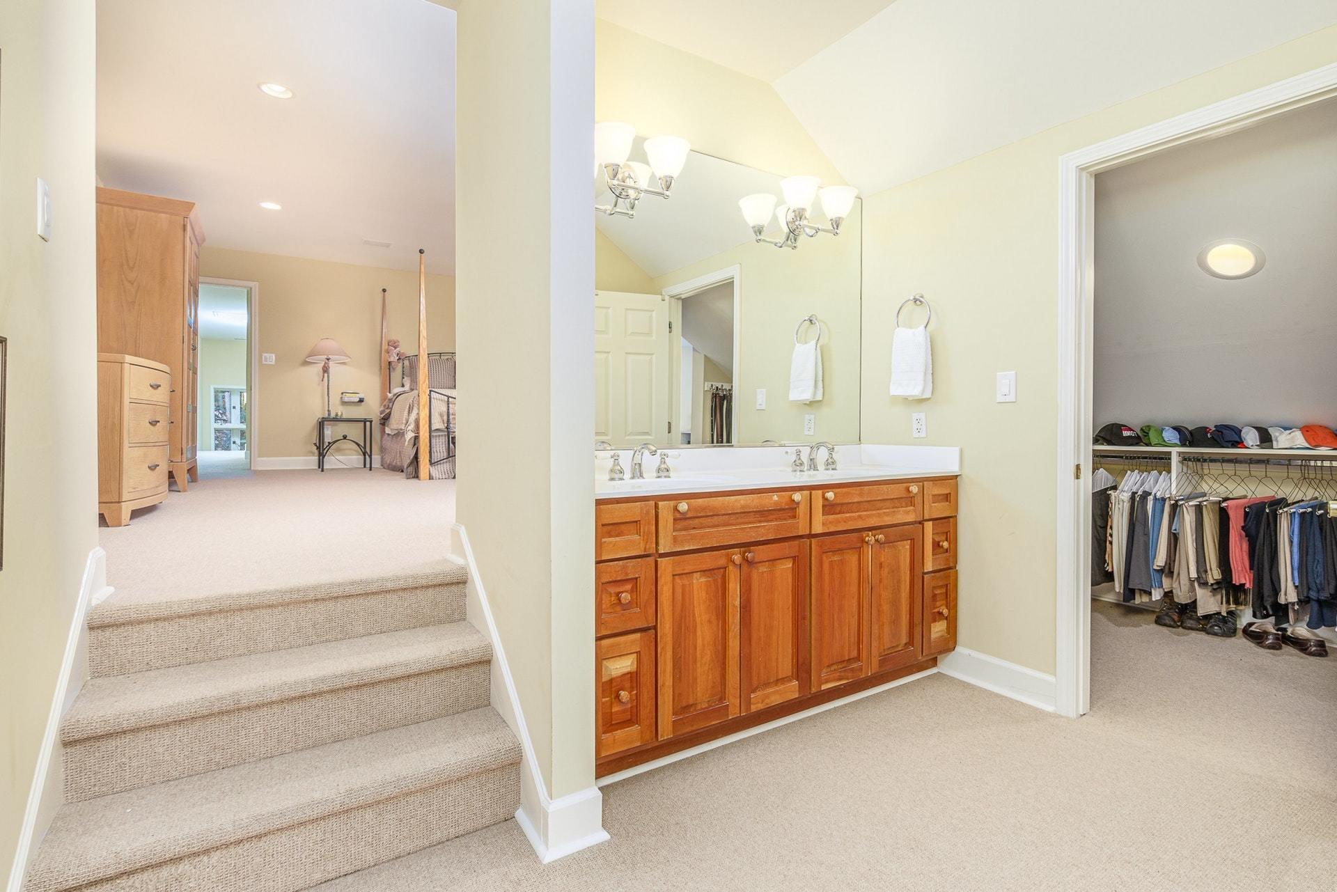 1525 Longview Road Roanoke, VA 24018 - Photo 25 of 62 022-334827-1525 Longview Rd 022_8474464