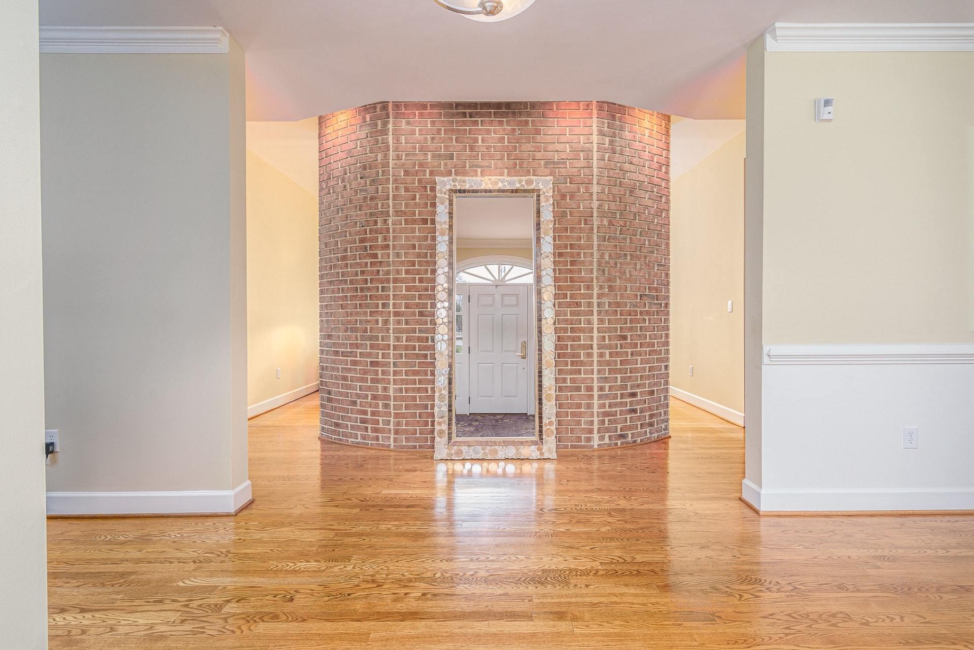 1525 Longview Road Roanoke, VA 24018 - Photo 9 of 62 006-334827-1525 Longview Rd 006_8474448