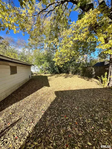 $51,000 | 329 Park Avenue, Pekin, IL 61554