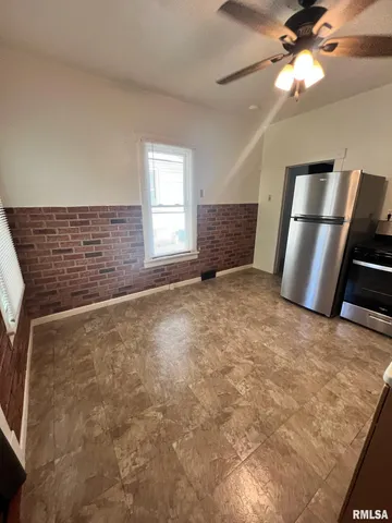 $51,000 | 329 Park Avenue, Pekin, IL 61554