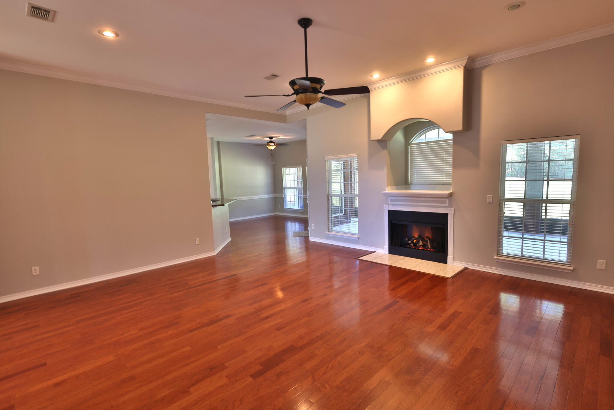 105 Par Court Crestview, FL 32536 - Photo 7 of 72 3O0A6572