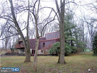 1875 Meadow Road Southampton, PA 18966 - Photo 11 of 11 Exterior Front
