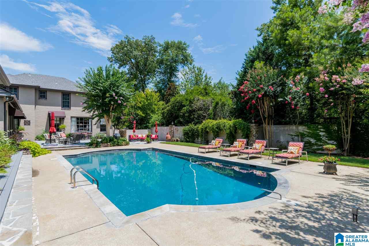 3928 7 Bark Circle Birmingham, AL 35243 - Photo 3 of 50