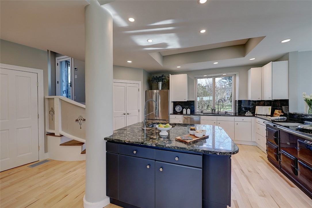 15 Oyster Point, Unit 15A Warren, RI 02885 - Photo 14 of 36