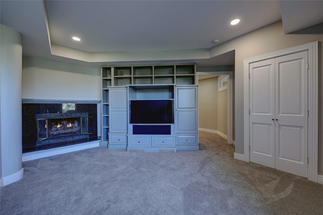 15 Oyster Point, Unit 15A Warren, RI 02885 - Photo 24 of 36