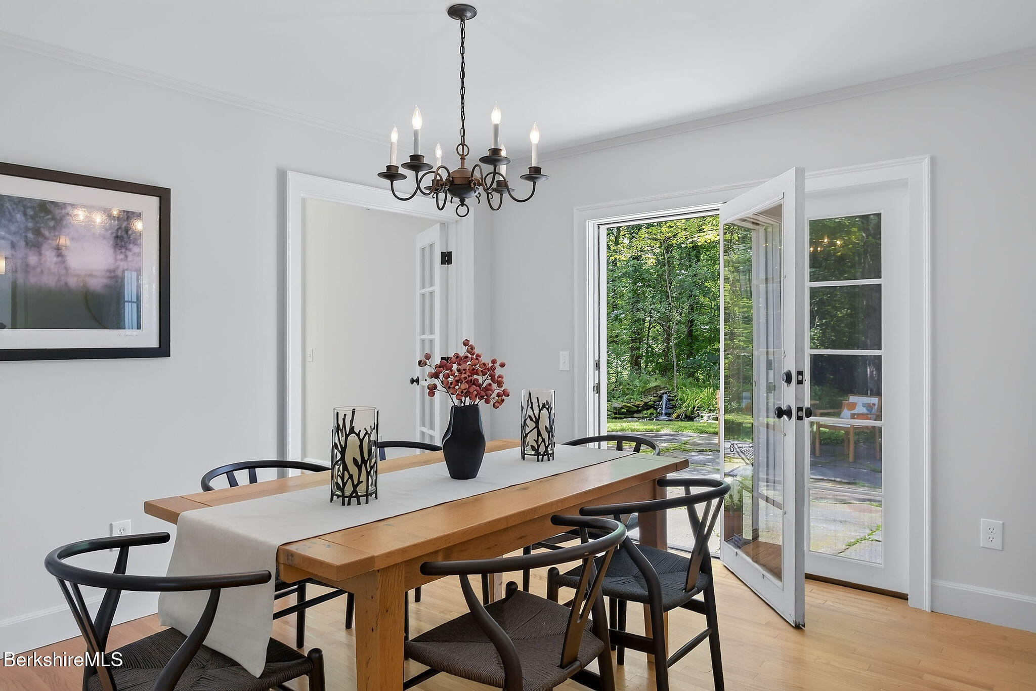 14 Old Tree Farm Road Stockbridge, MA 01266 - Photo 15 of 60 0037-dining-room
