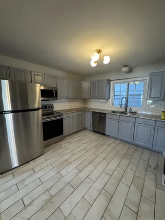 $2,800 | 1713 Heiman Street, Nashville, TN 37208