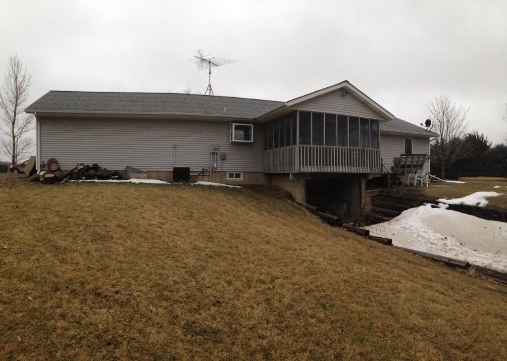 1055 Poplar Boulevard Riverside, IA 52327 - Photo 2 of 17 Gallery Image 2