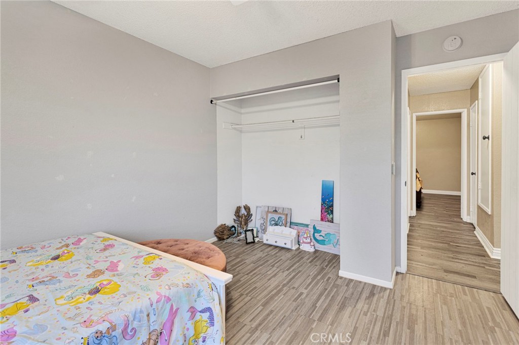 19121 Nimshew Road Apple Valley, CA 92308 - Photo 13 of 49