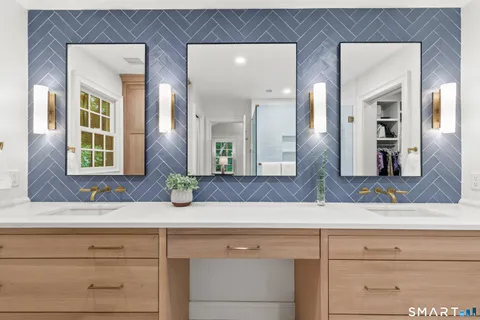 $2,549,000 | 599 North Wilton Road, New Canaan, CT 06840