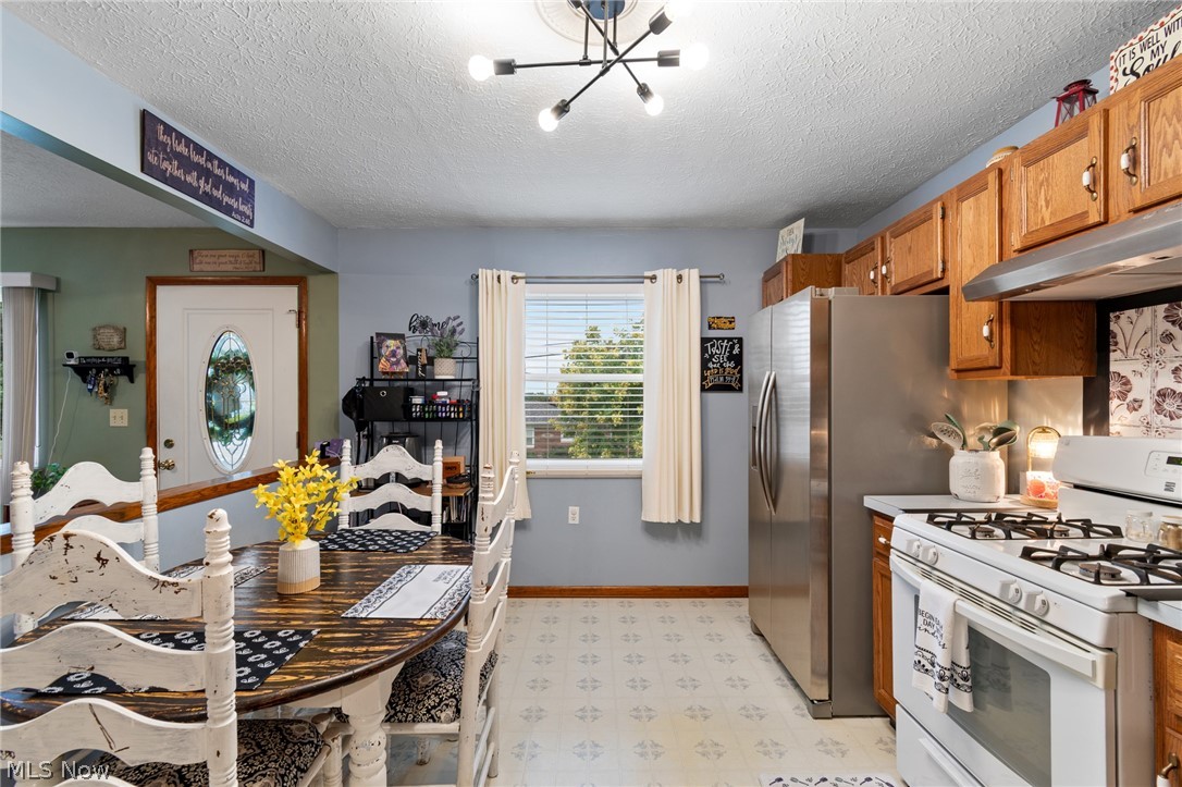 543 Stephens Road Akron, OH 44312 - Photo 9 of 25 Gallery Image 9