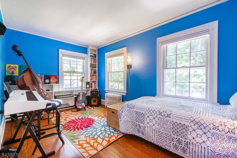 11 Yorke Road Mountain Lakes, NJ 07046 - Photo 36 of 50
