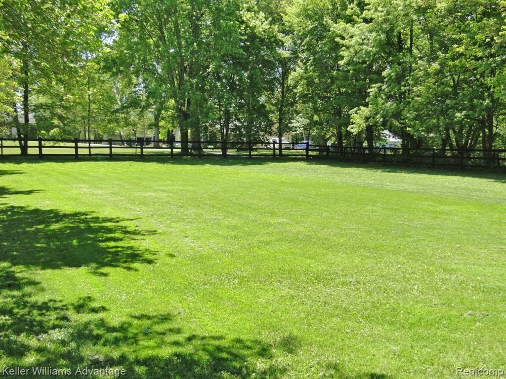 41150 Willis Road Belleville, MI 48111 - Photo 16 of 20