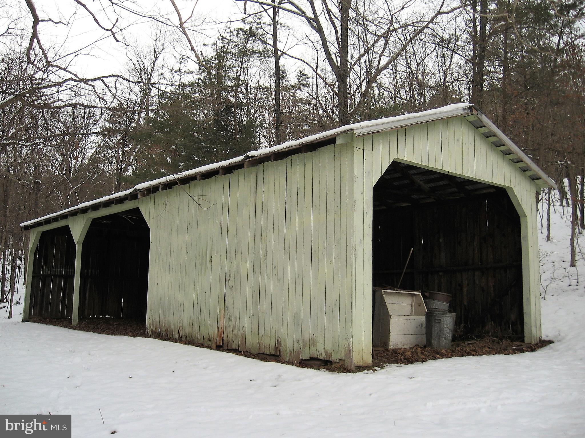 2562 Virginia Line Road Berkeley Springs, WV 25411 - Photo 14 of 45 Gallery Image 14