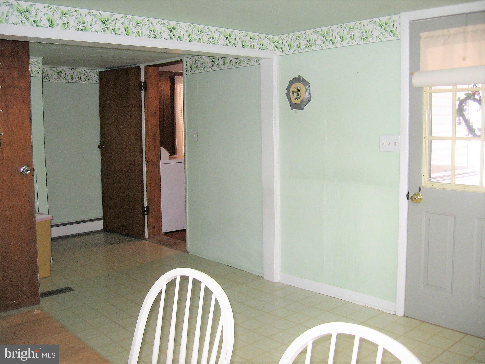 2562 Virginia Line Road Berkeley Springs, WV 25411 - Photo 24 of 45 kitchen