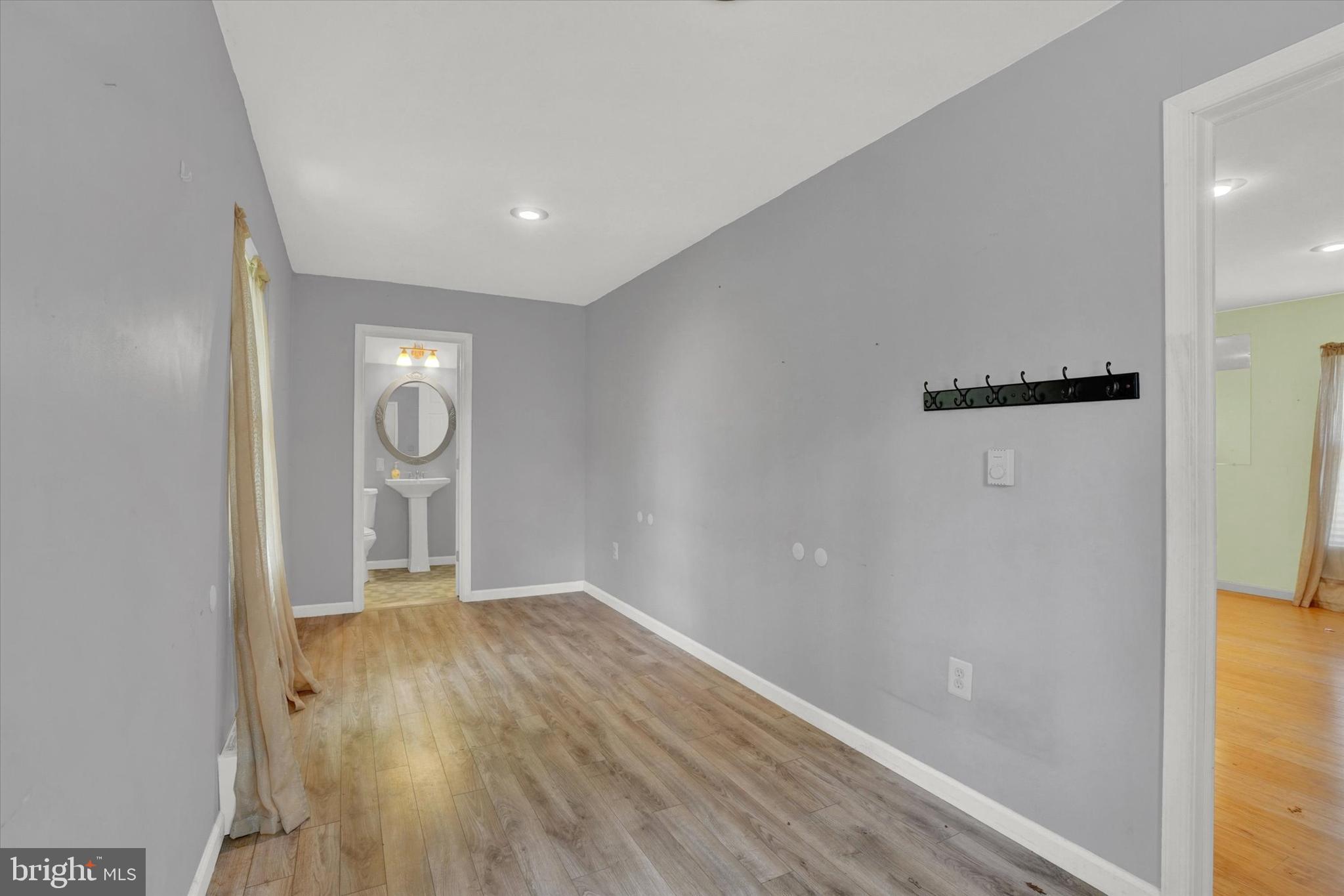 15 Susquehanna Road Delta, PA 17314 - Photo 21 of 32 Studio/loft area