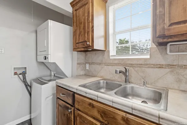 $1,595 | 9140 Sailfish Drive, Boerne, TX 78006