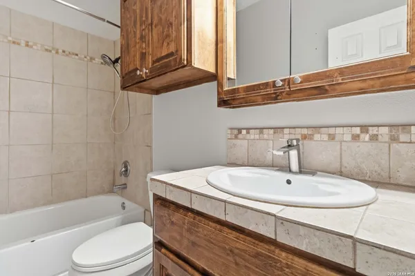 $1,595 | 9140 Sailfish Drive, Boerne, TX 78006