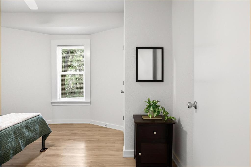 537 East Sears Street Denison, TX 75021 - Photo 14 of 29