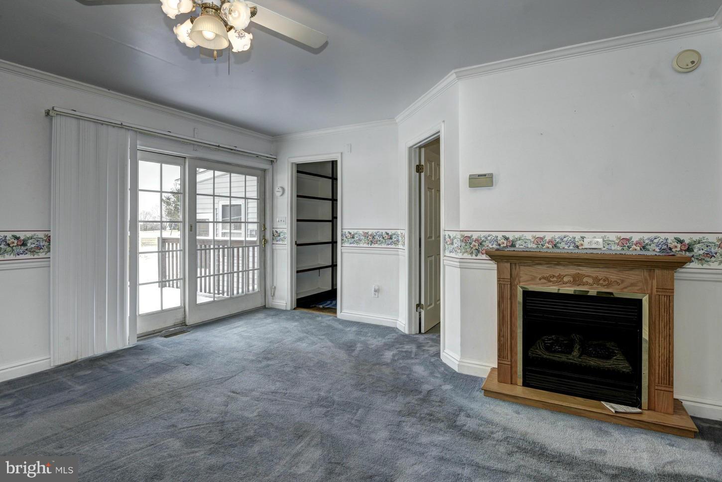 5215 Grandview Road Hanover, PA 17331 - Photo 10 of 30 Family Room