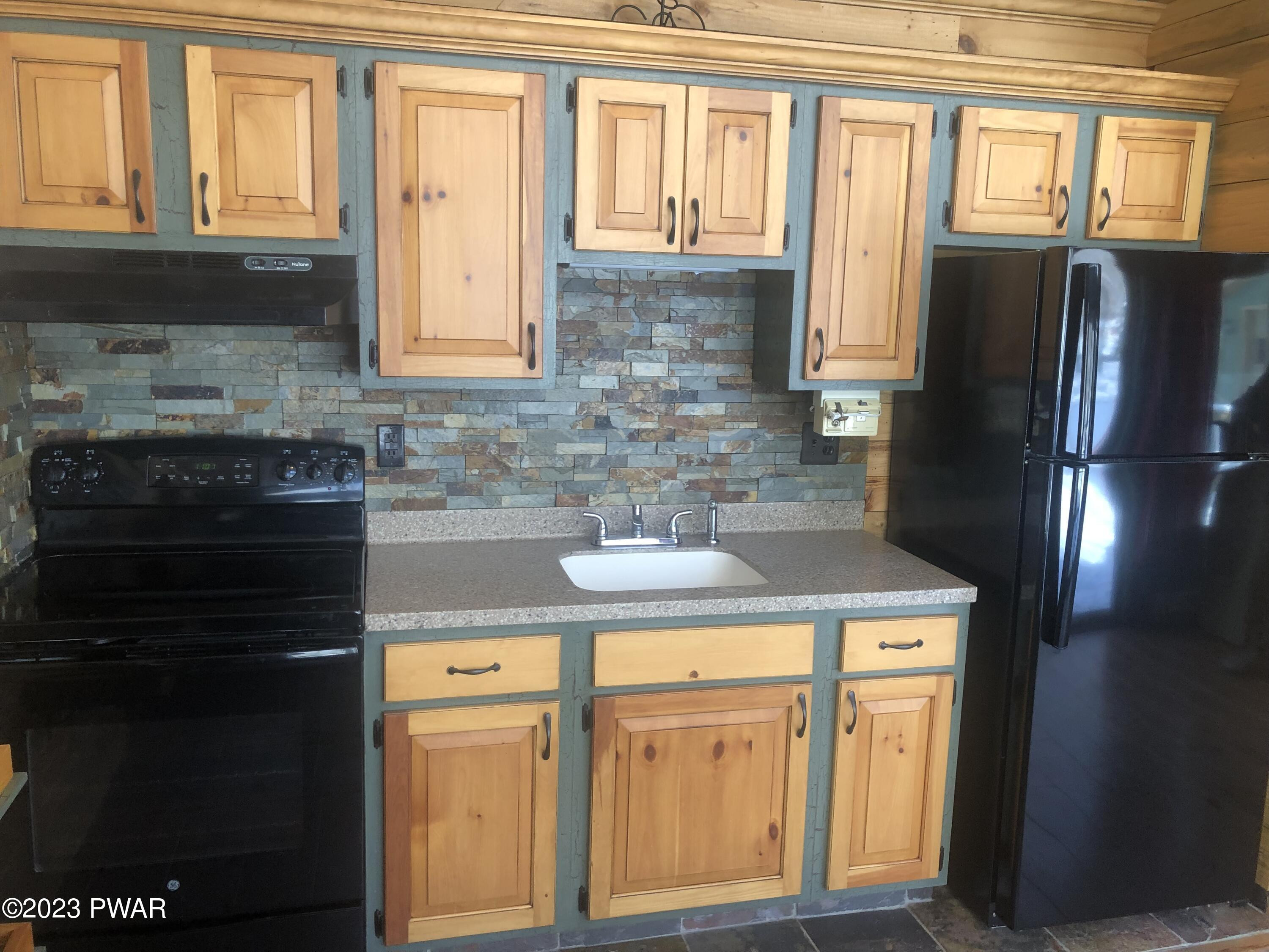 532 Westcolang Road Hawley, PA 18428 - Photo 6 of 27 Kitchen