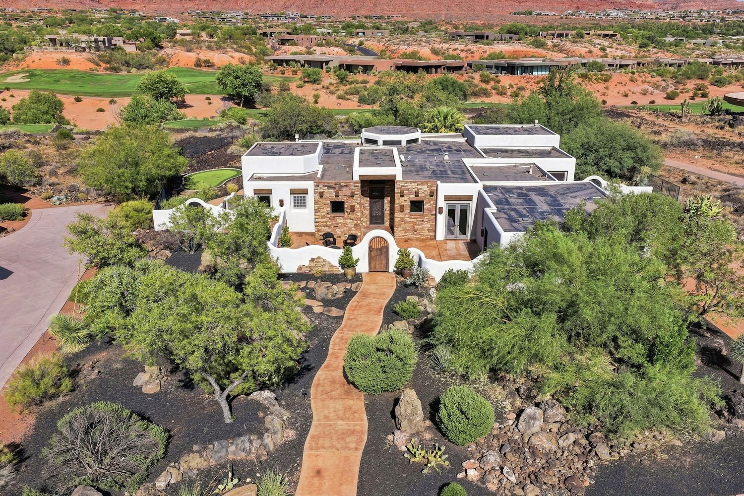 2386 Chaco Trail St. George, UT 84770 - Photo 36 of 38 036-027-webormlsDSC 061-1500x1000