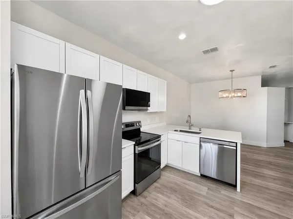 $3,500 | 9750 Sassafras Court, Estero, FL 33928
