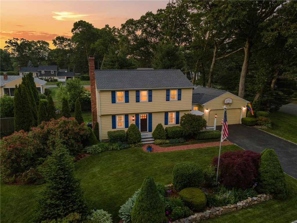 125 Grand View Road East Greenwich, RI 02818 - Photo 1 of 45 Gallery Image 1