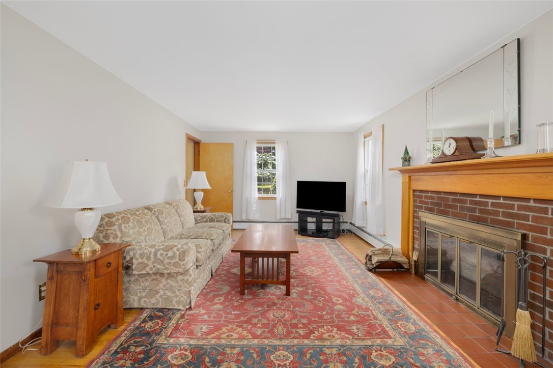 125 Grand View Road East Greenwich, RI 02818 - Photo 20 of 45 Gallery Image 20