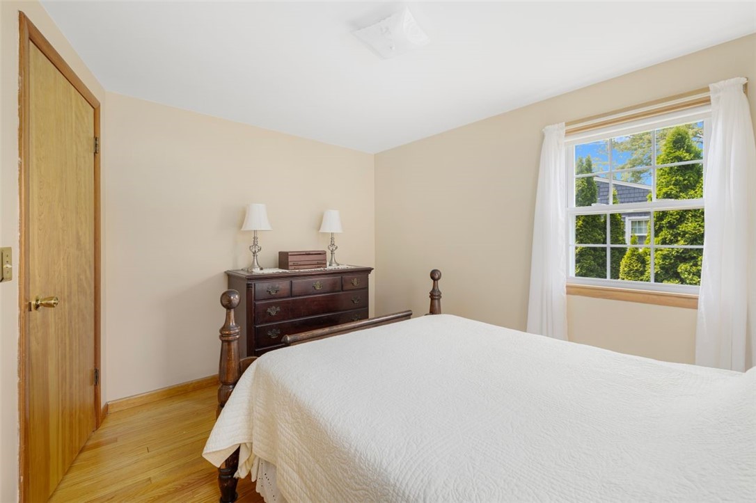 125 Grand View Road East Greenwich, RI 02818 - Photo 24 of 45 Gallery Image 24