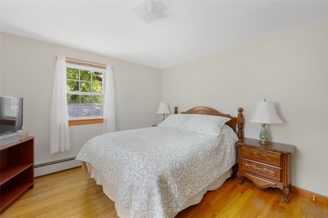 125 Grand View Road East Greenwich, RI 02818 - Photo 28 of 45 Gallery Image 28