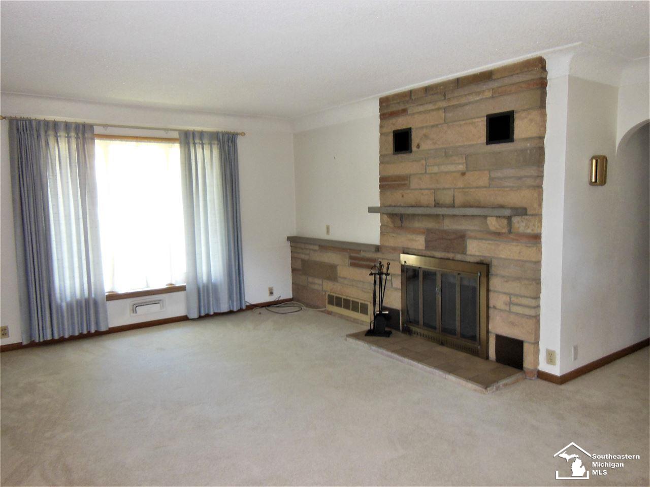 8410 Summerfield Road Lambertville, MI 48144 - Photo 9 of 25