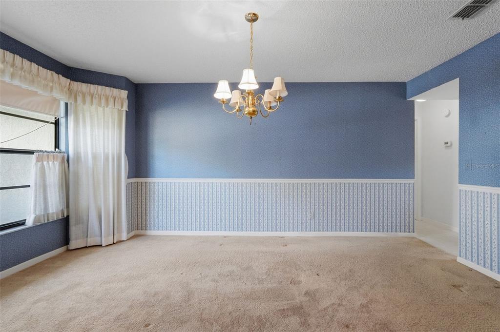 3431 Deerfield Lane Clearwater, FL 33761 - Photo 11 of 27