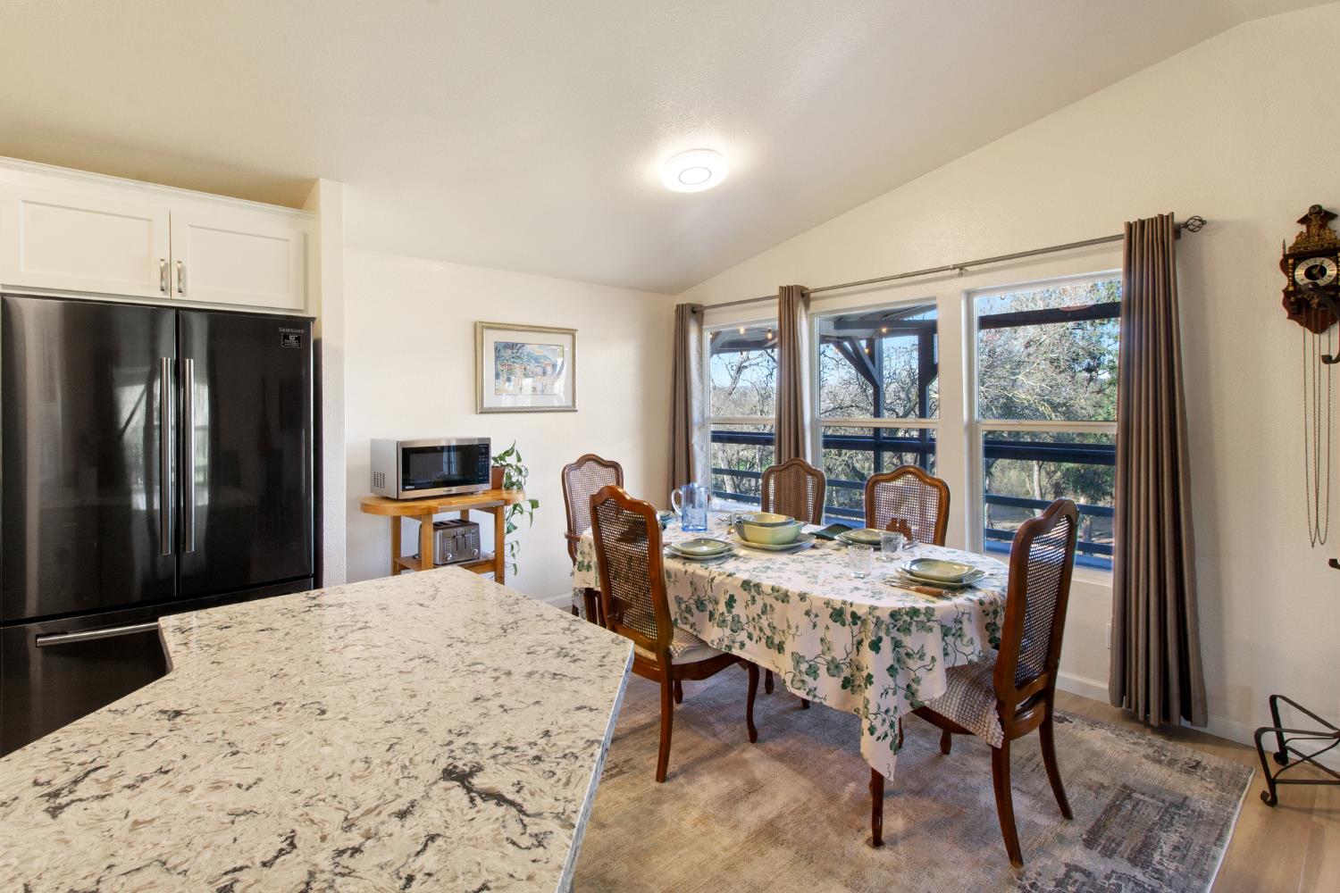 13355 Lancaster Road Oakdale, CA 95361 - Photo 18 of 77