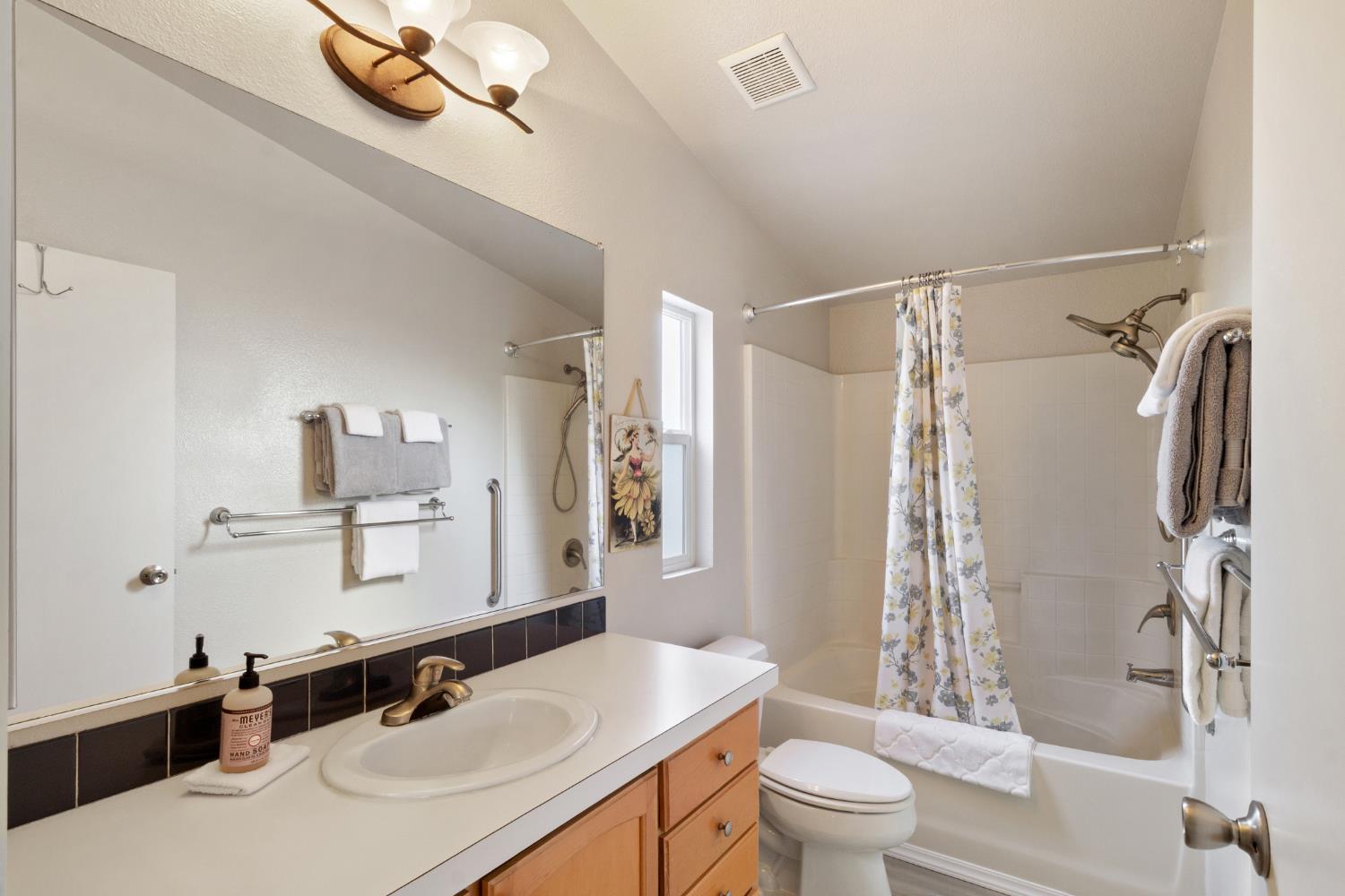 13355 Lancaster Road Oakdale, CA 95361 - Photo 31 of 77