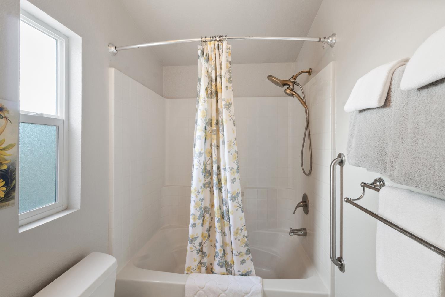 13355 Lancaster Road Oakdale, CA 95361 - Photo 32 of 77