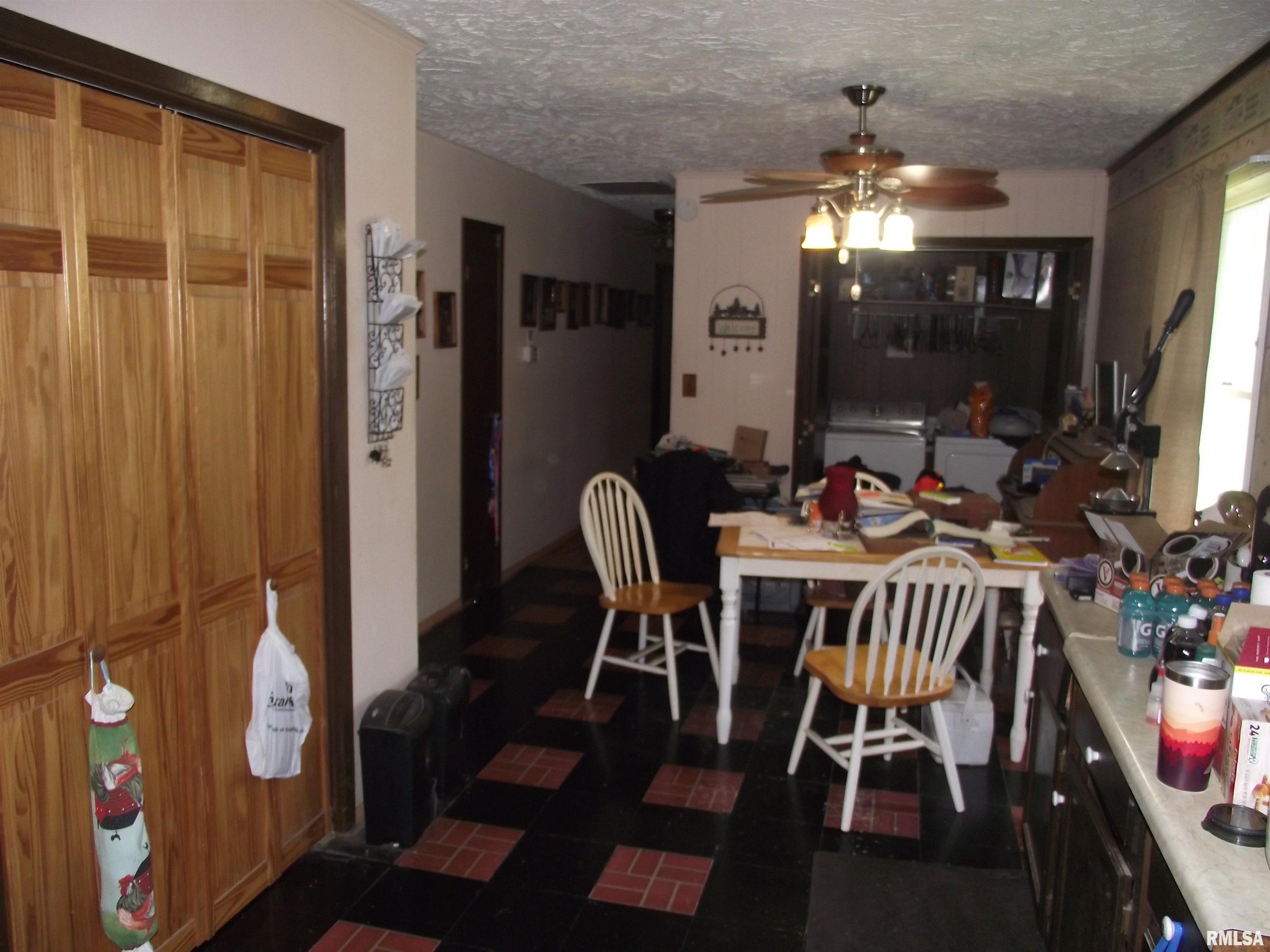 2285 Yates Road Elkville, IL 62932 - Photo 8 of 14