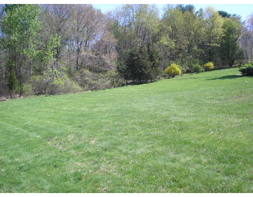 1562 Piper Road West Springfield, MA 01089 - Photo 8 of 8