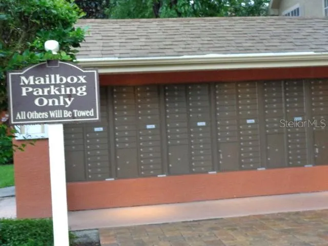 a view of entryway front of house