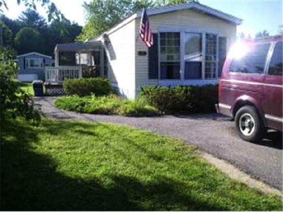 58 Alder Street Exeter, NH 03833 - Photo 1 of 4