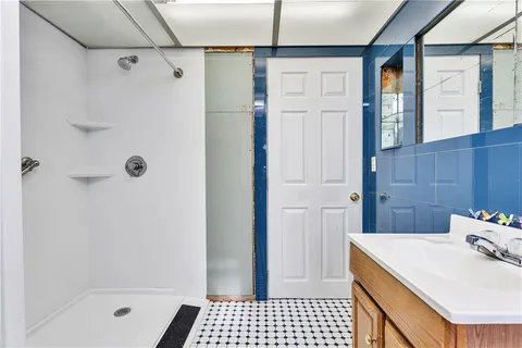 $499,000 | 90 Woodbine Street, Providence, RI 02906