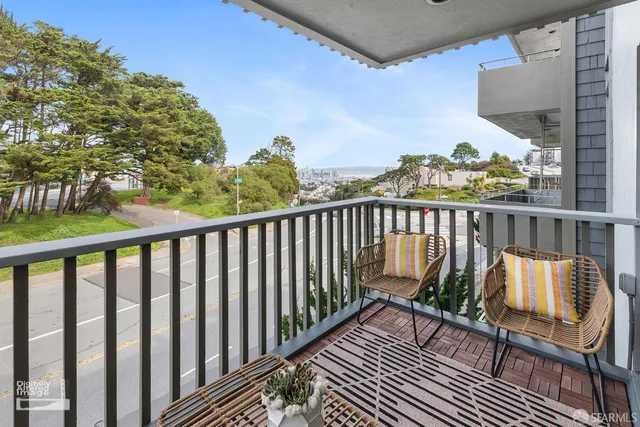 $1,199,000 | 5004 Diamond Heights Boulevard, San Francisco, CA 94131