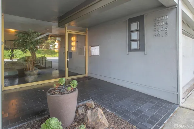 $1,199,000 | 5004 Diamond Heights Boulevard, San Francisco, CA 94131