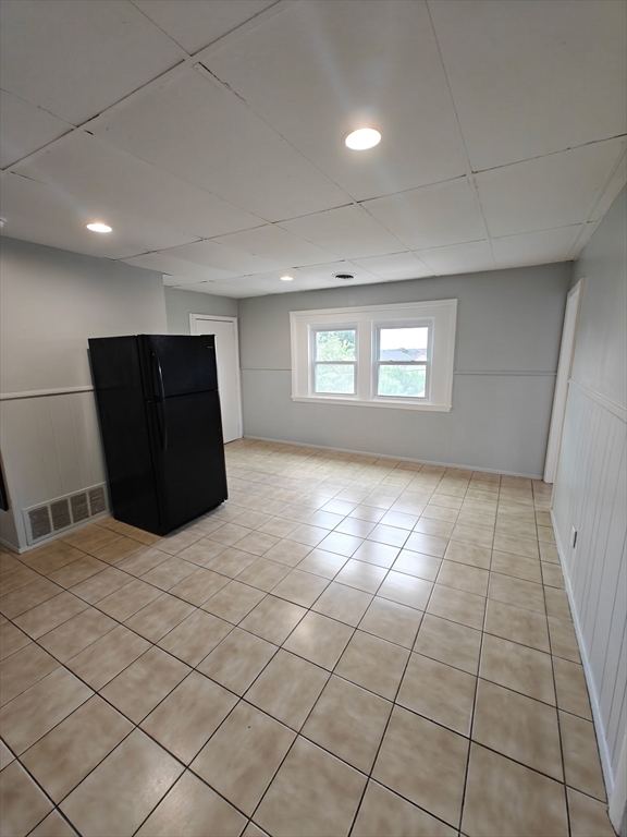 487 4th Street, Unit 2R Fall River, MA 02721 - Photo 3 of 8