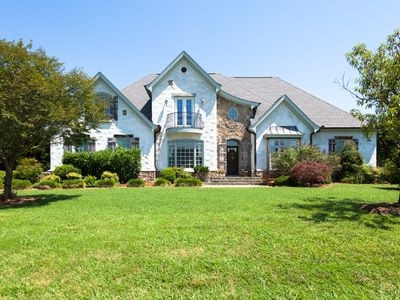 3724 Sunlake Farms Road Apex, NC 27539 - Photo 1 of 17 Photo 1